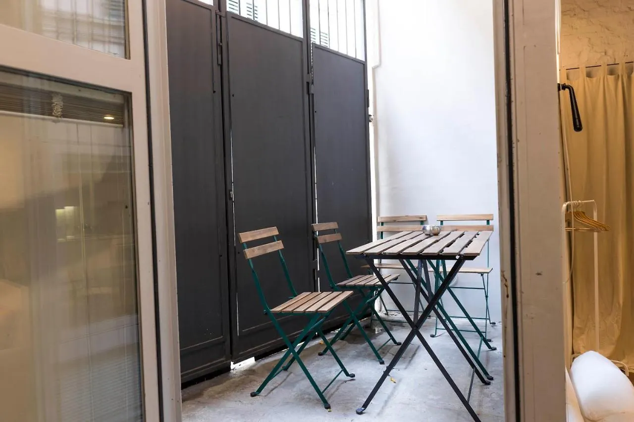 Santa Croce Loft Apartment Florence