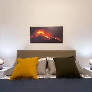 https://miracle-apartment.taorminaitalyhotels.com